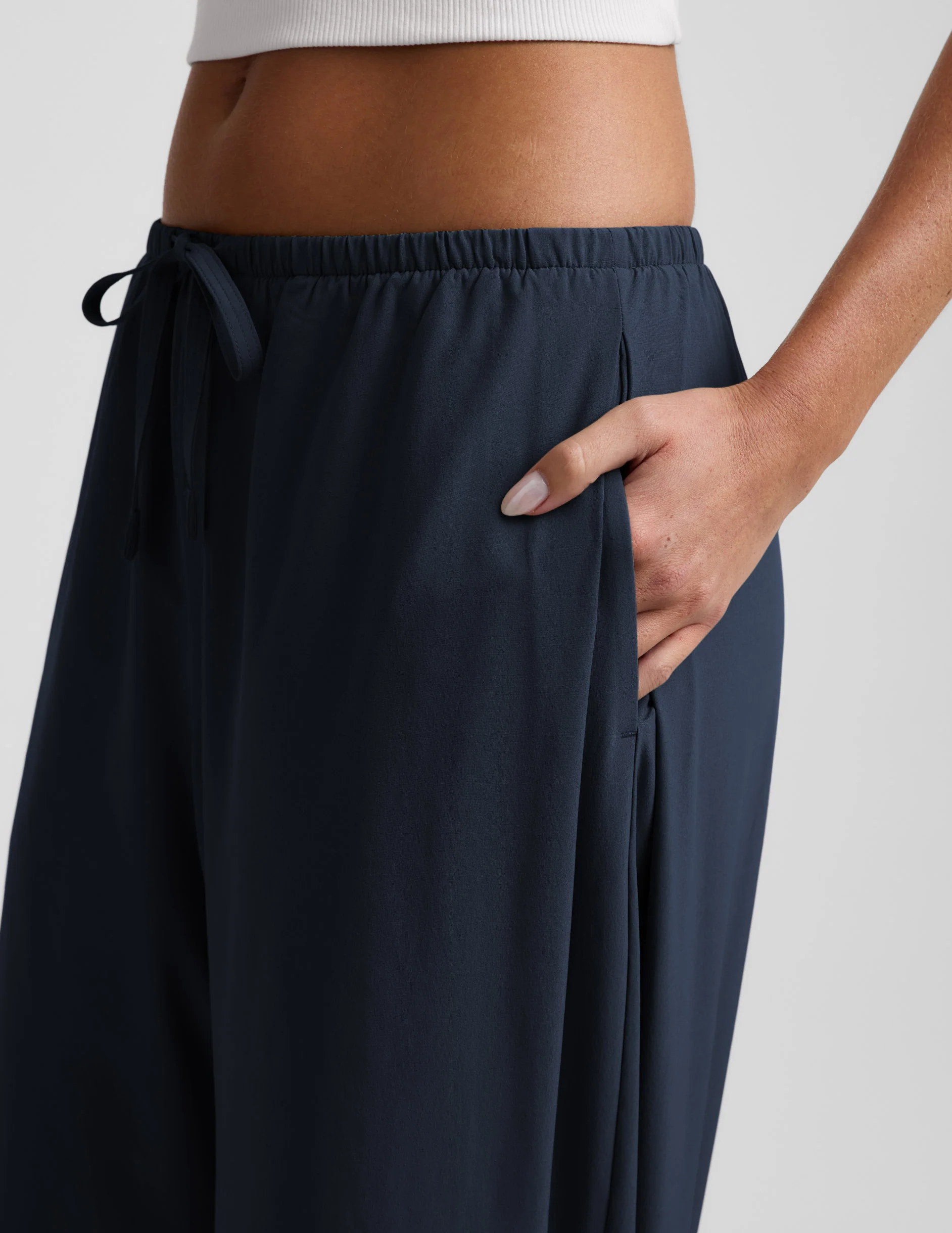 Solstice Drawstring Wide Leg Pant 31" - Image 4